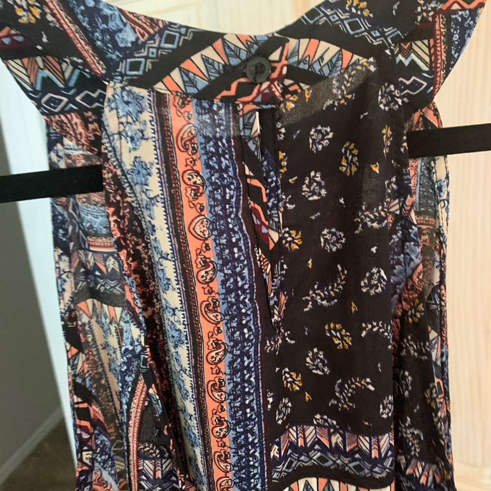 Tank Top - Picture 2 of 5